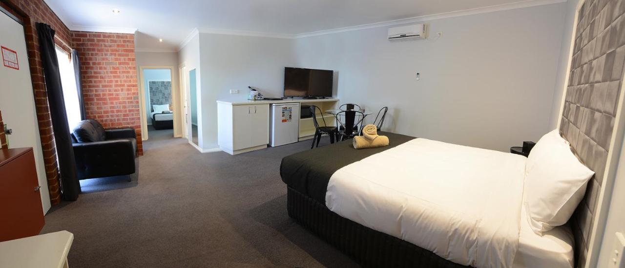 Golden Reef Motor Inn Бендиго Экстерьер фото