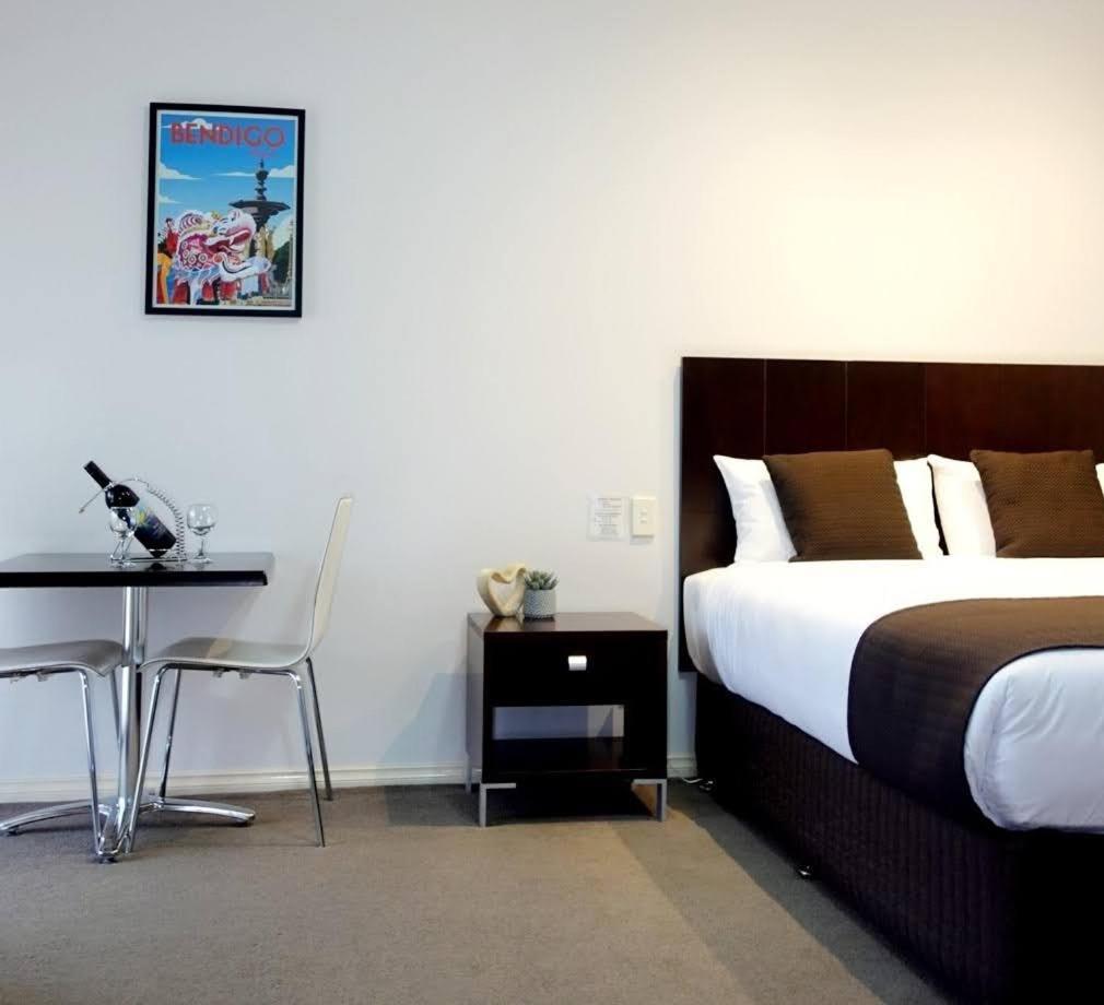 Golden Reef Motor Inn Бендиго Экстерьер фото